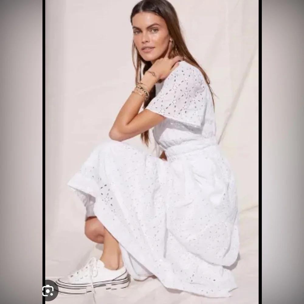 SOLD - NWT Anthropologie The Somerset Maxi Dress: Eyelet Edition / size 3X - Picture 4 of 6